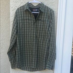Wrangler Outdoor Green Plaid Button Up Lightweight Trail Shirt Men's Size M